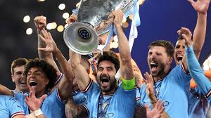 澳大利亚现场仅来了零星的球迷，被红色海洋淹没.